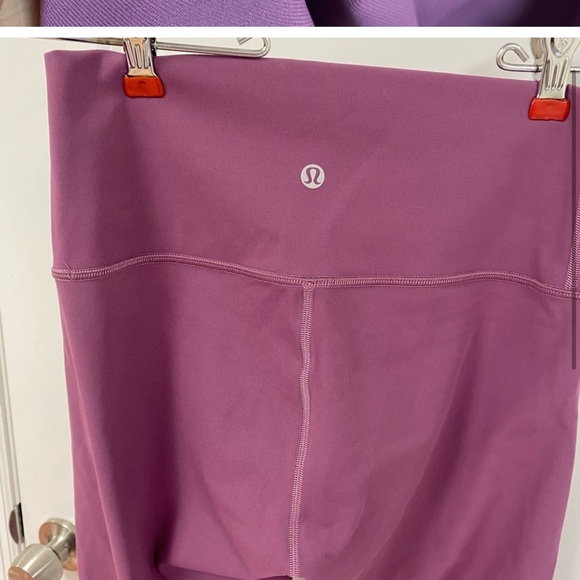 Lululemon purple leggings - Picture 4 of 6